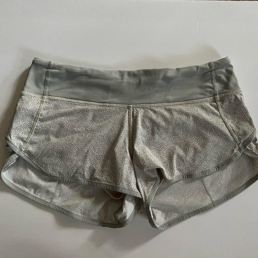 Lululemon Run Speed Short size 6